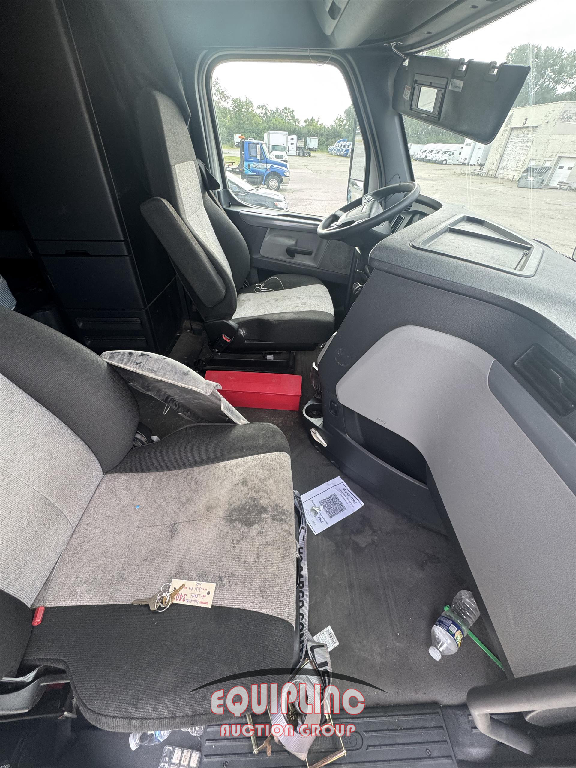2020 Freightliner CASCADIA