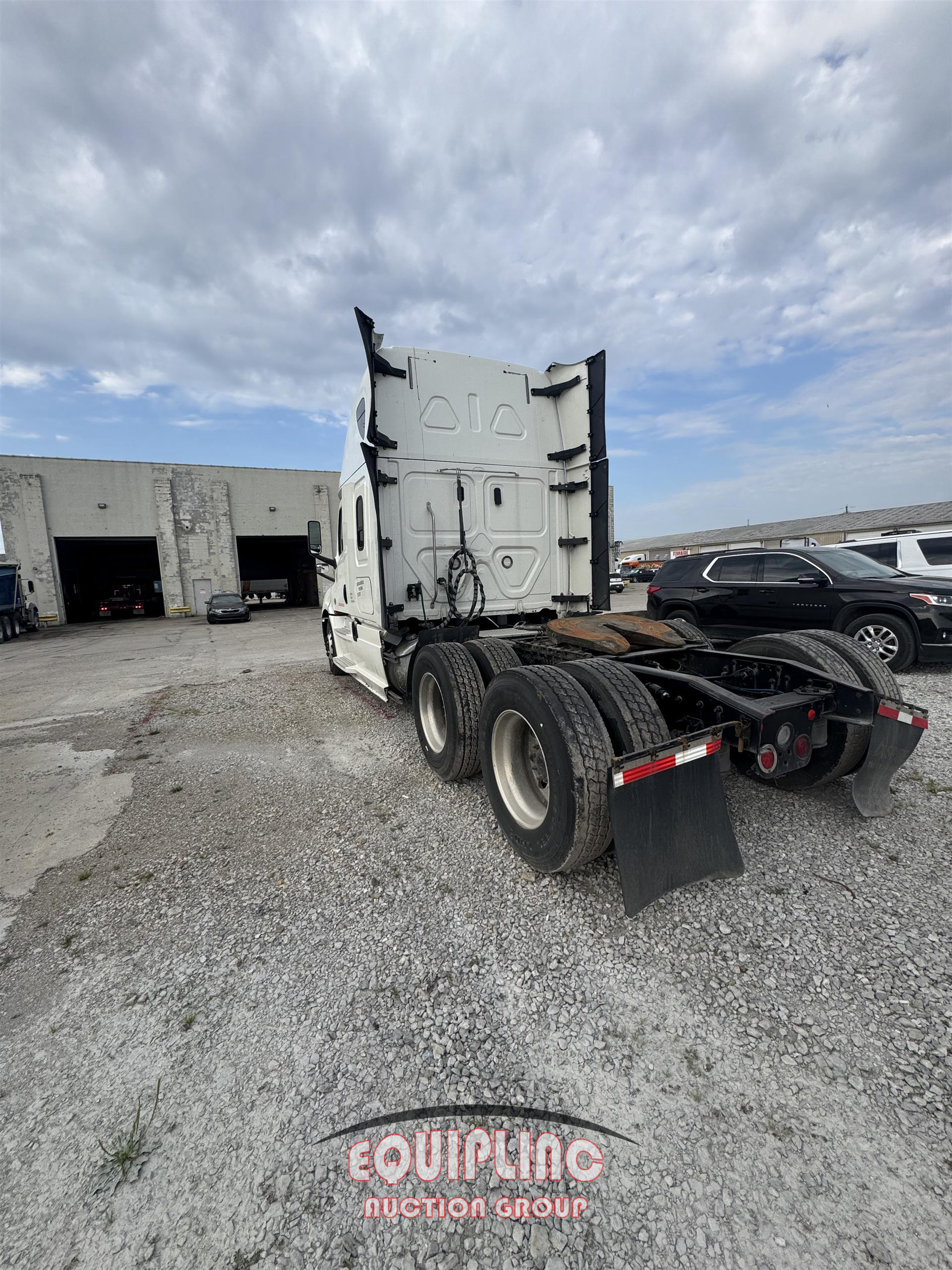 2020 Freightliner CASCADIA