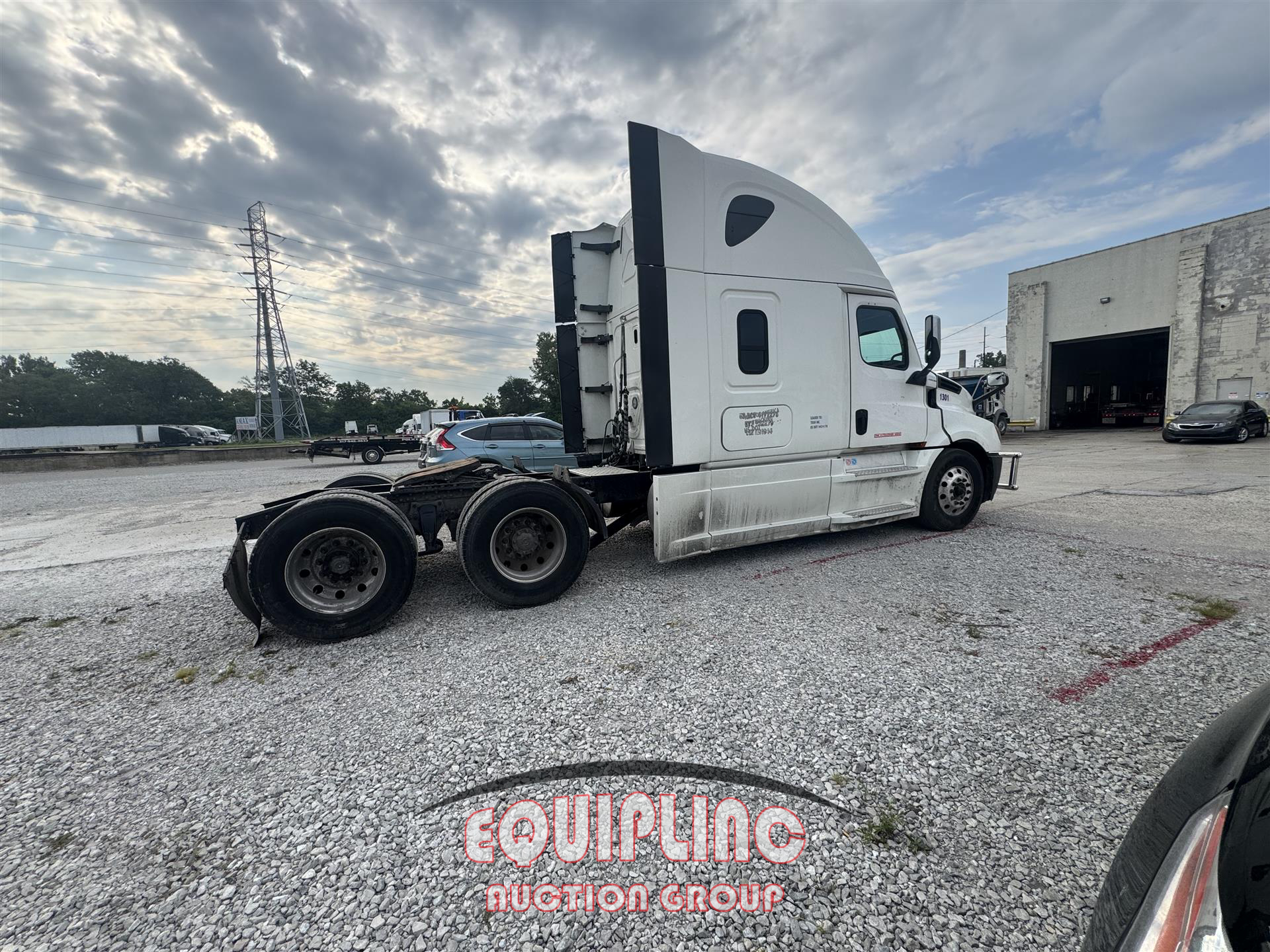 2020 Freightliner CASCADIA