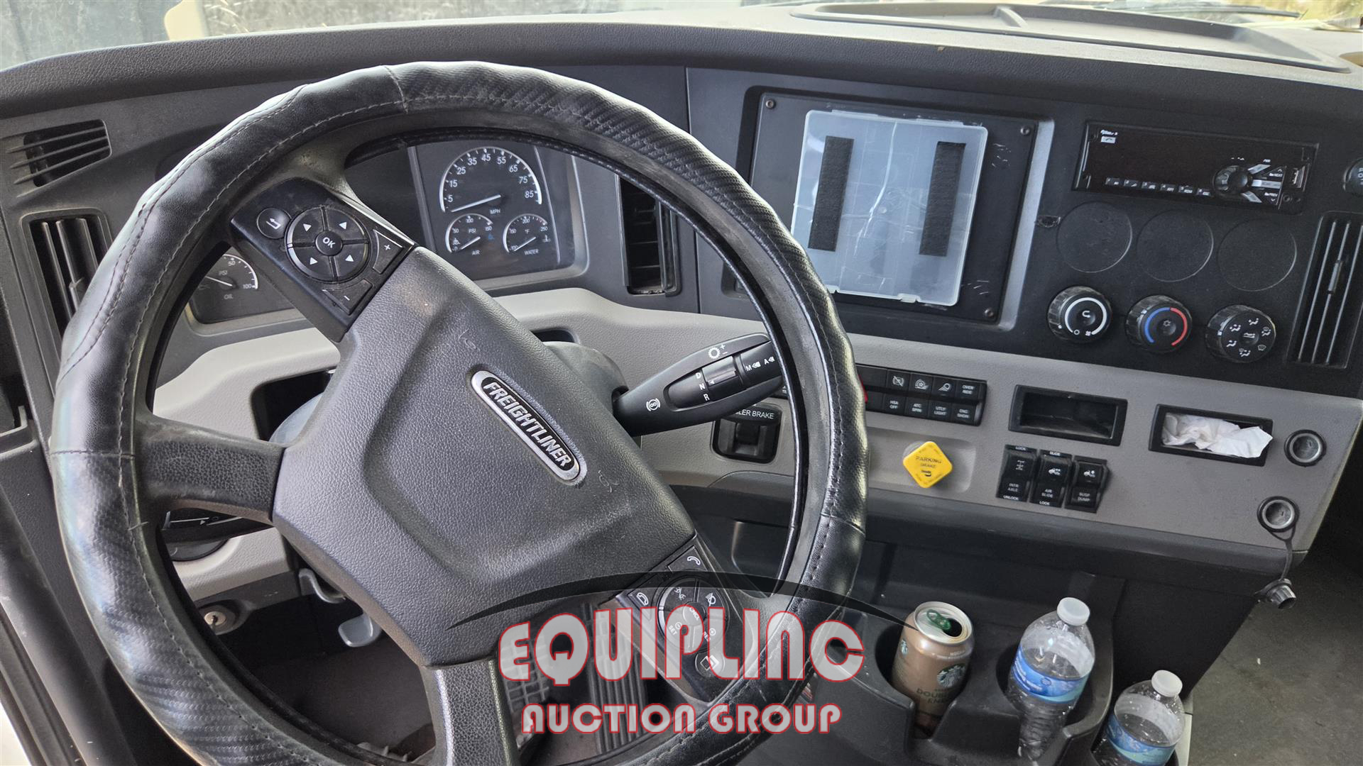 2020 Freightliner CASCADIA