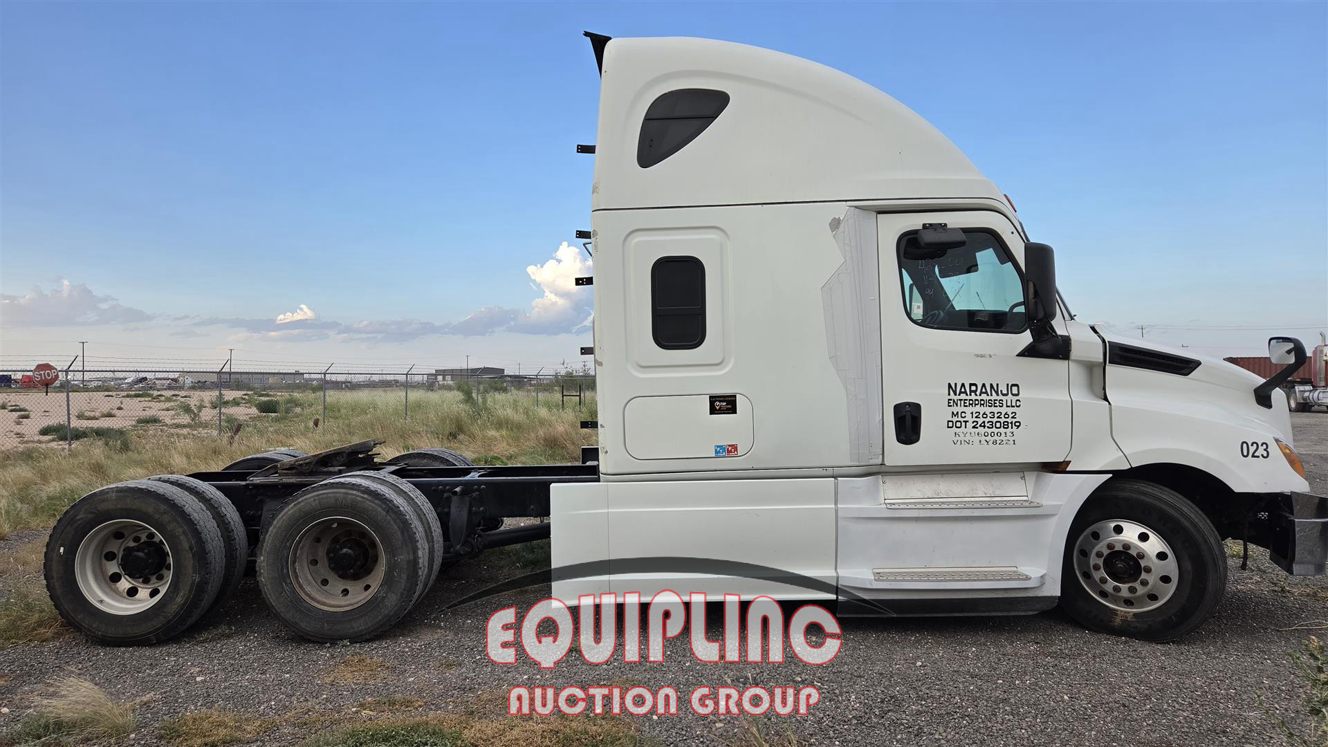 2020 Freightliner CASCADIA