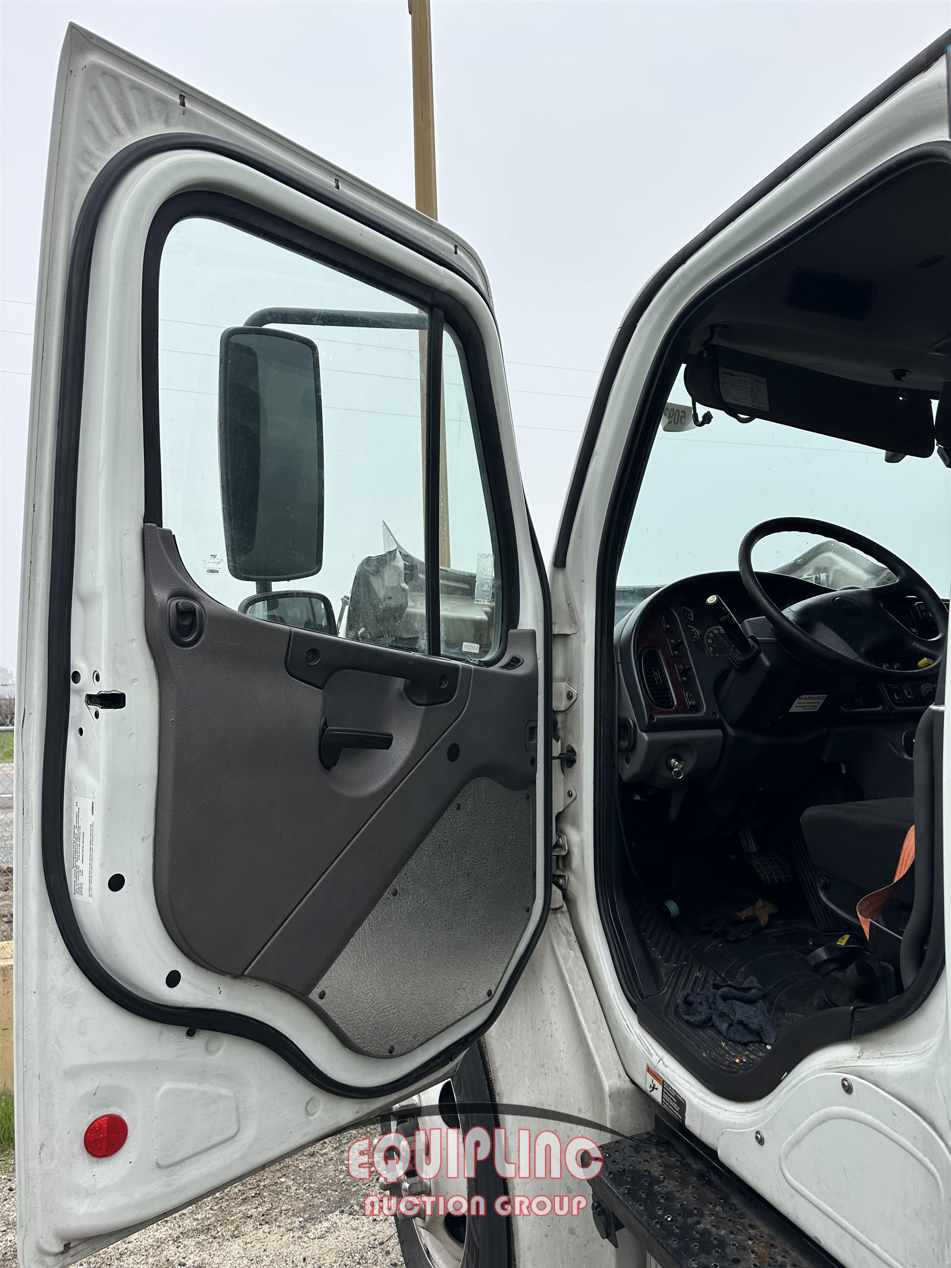 2020 Freightliner M2