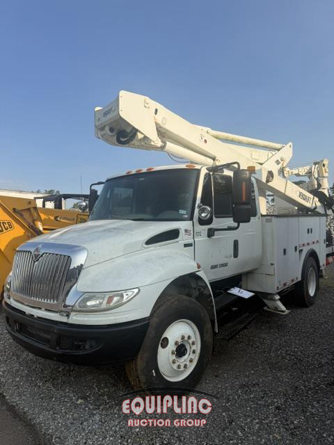 Photo of 2013 International 4400