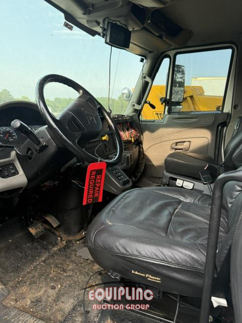 2013 International 4400