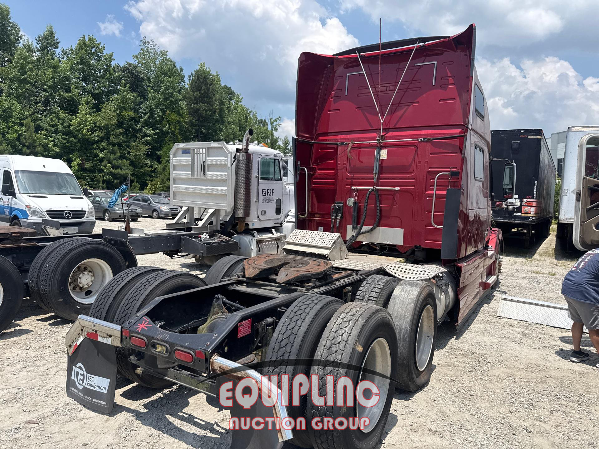 2015 Volvo VNL780
