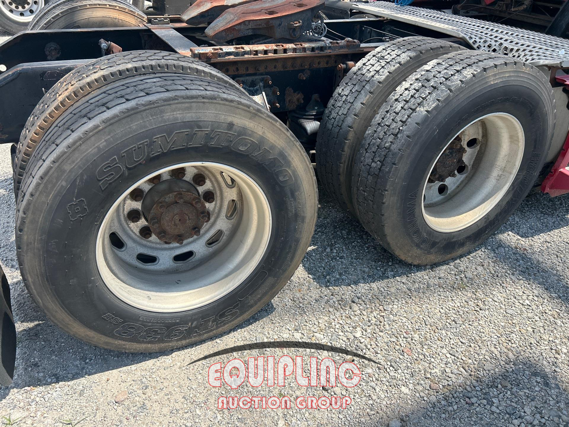 2008 Volvo VNL64T