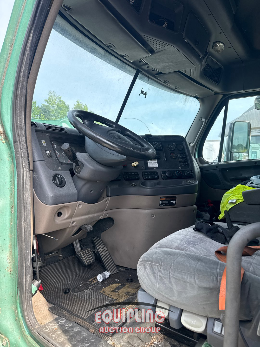 2014 Freightliner CASCADIA