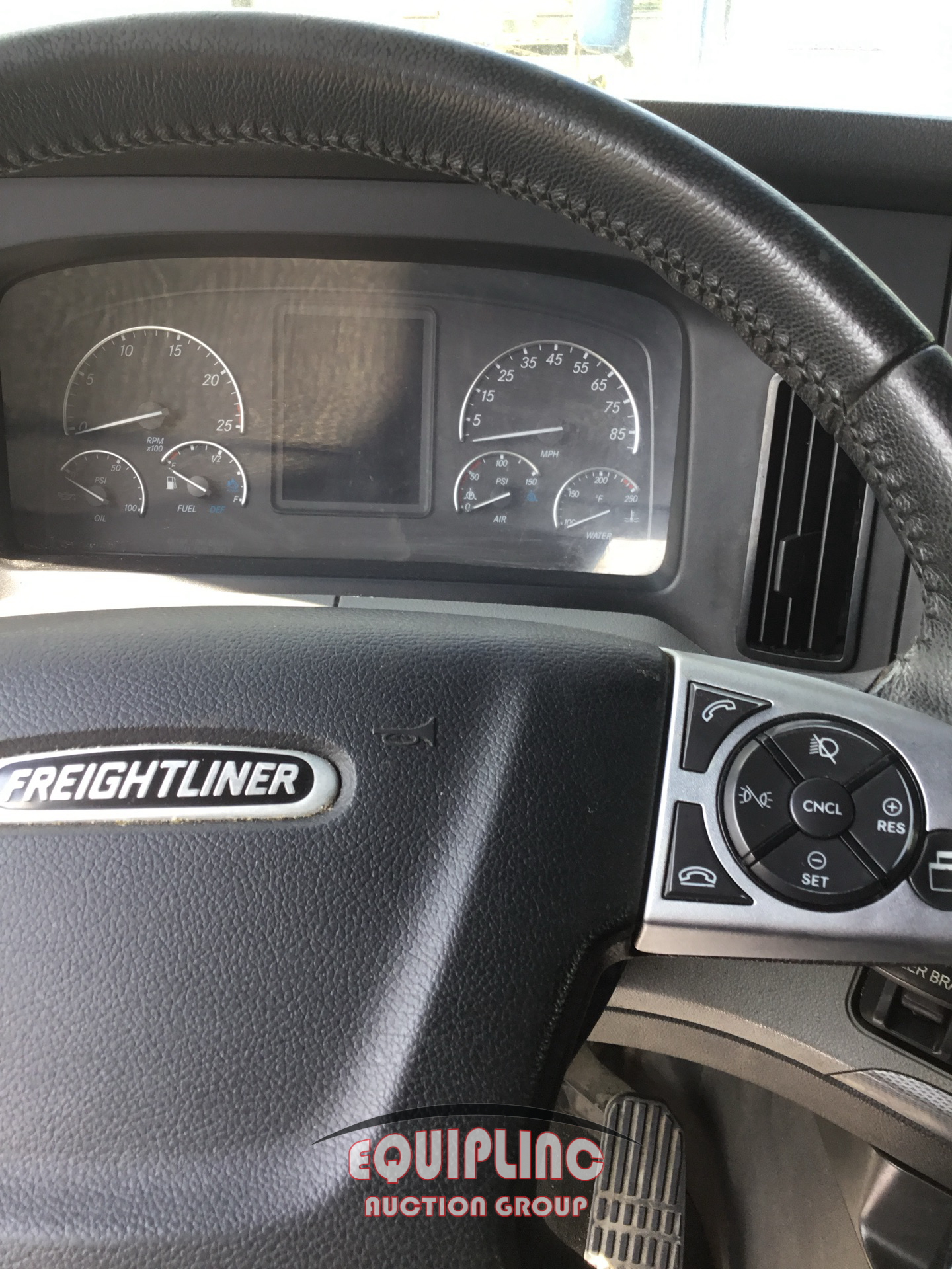 2021 Freightliner CASCADIA