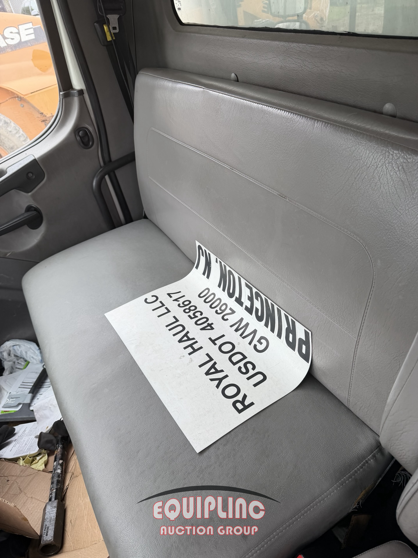 2016 Freightliner M2