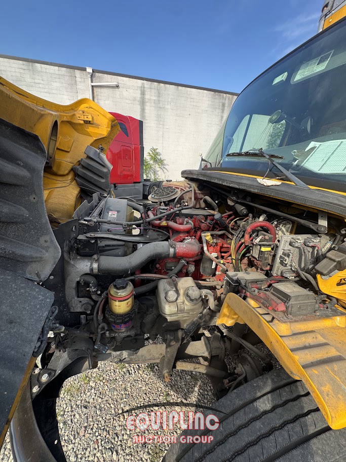 2018 Freightliner M2