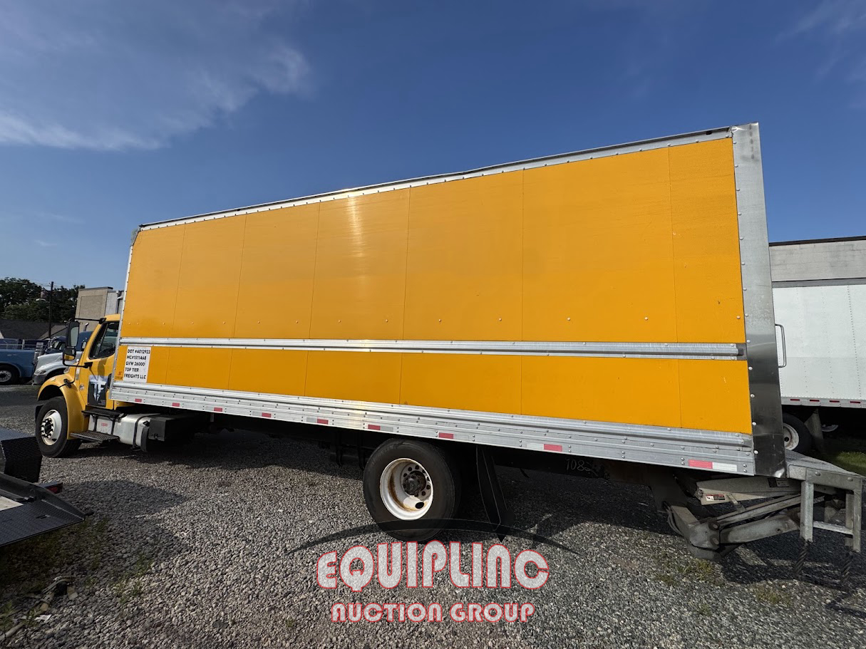 2018 Freightliner M2