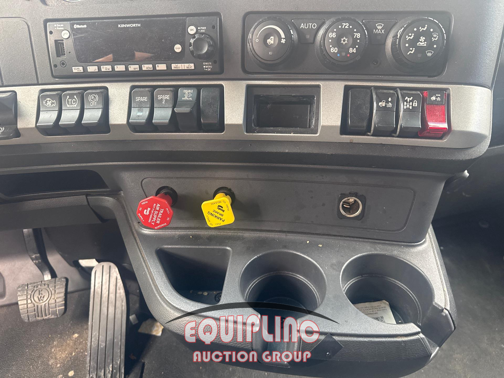 2022 Kenworth T660