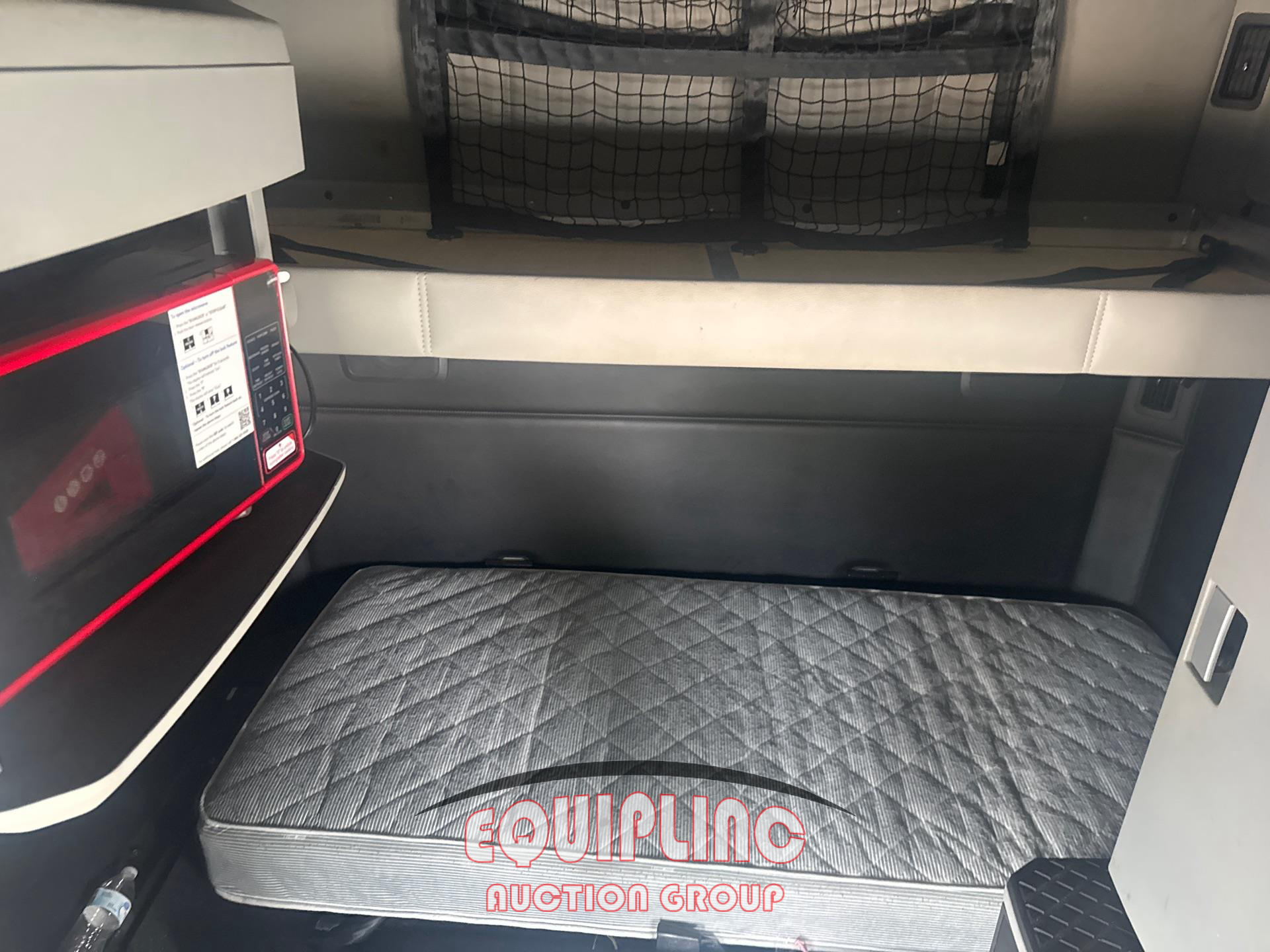 2022 Kenworth T660