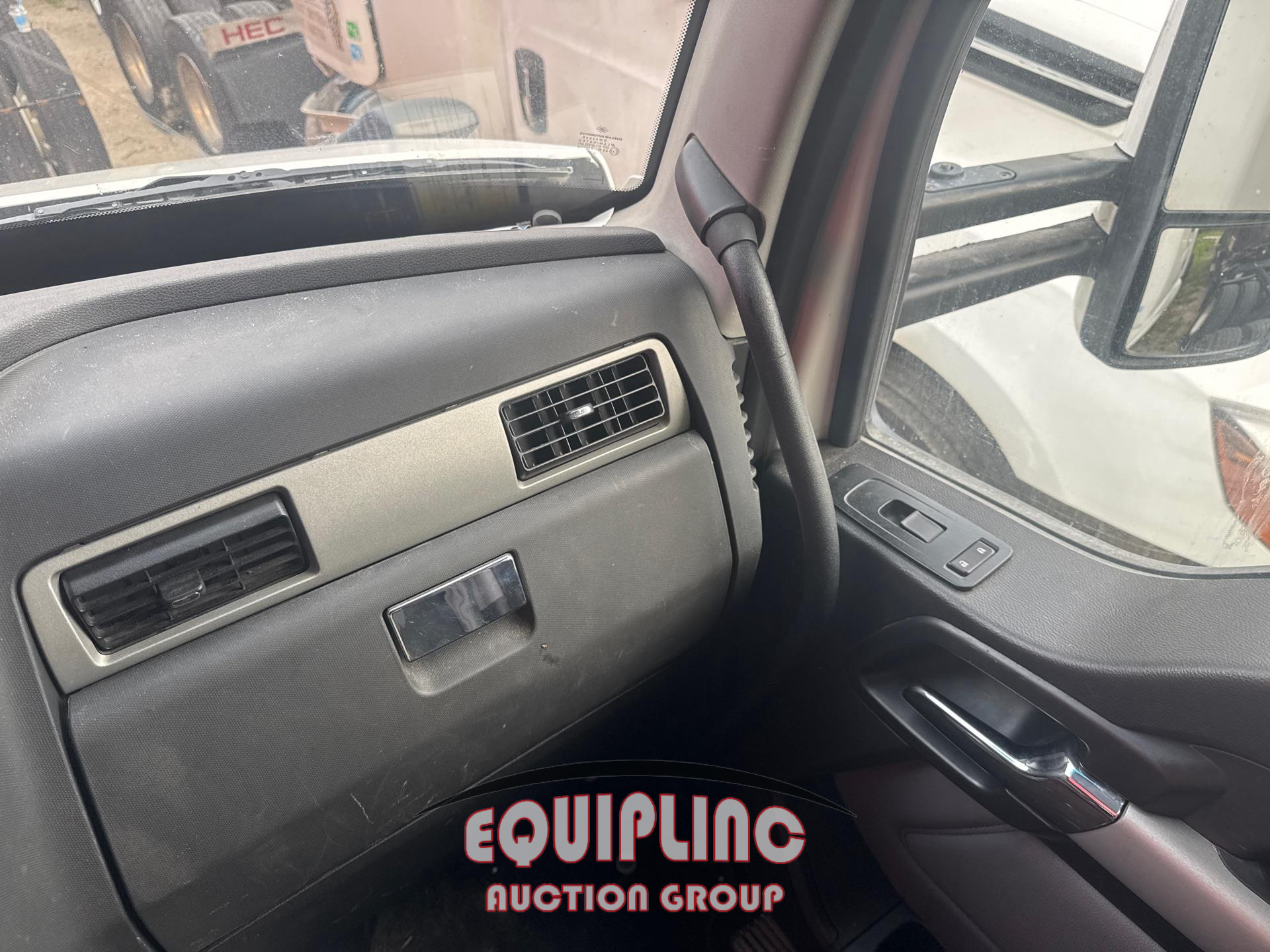 2022 Kenworth T660