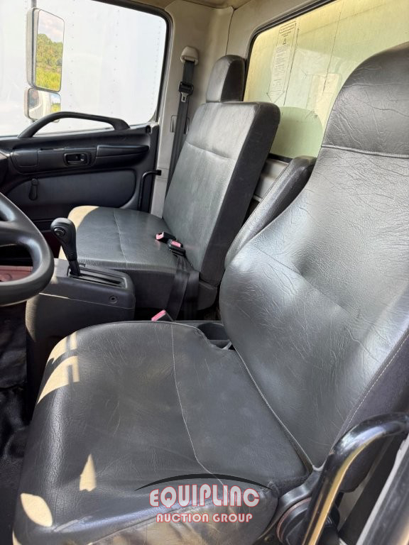 2014 Hino 268A