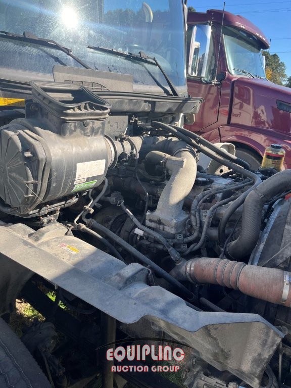 2014 Hino 268A
