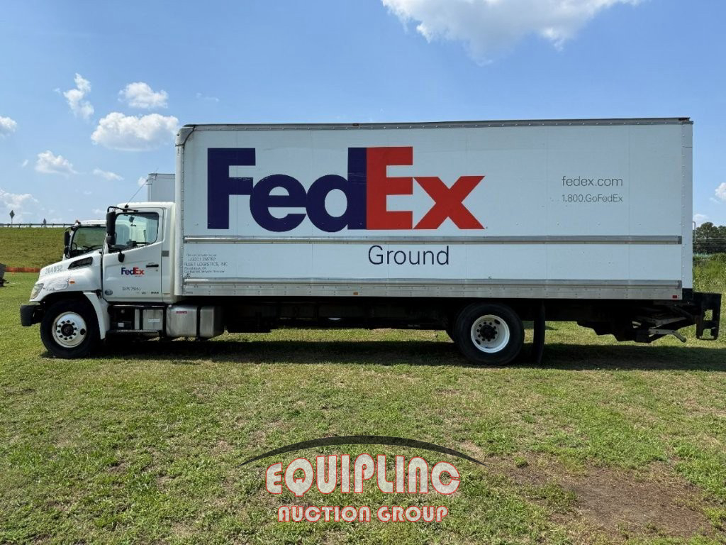 2014 Hino 268A