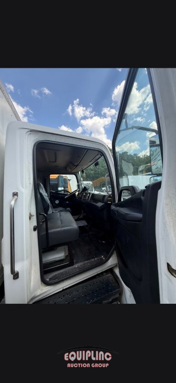2019 Hino 268A