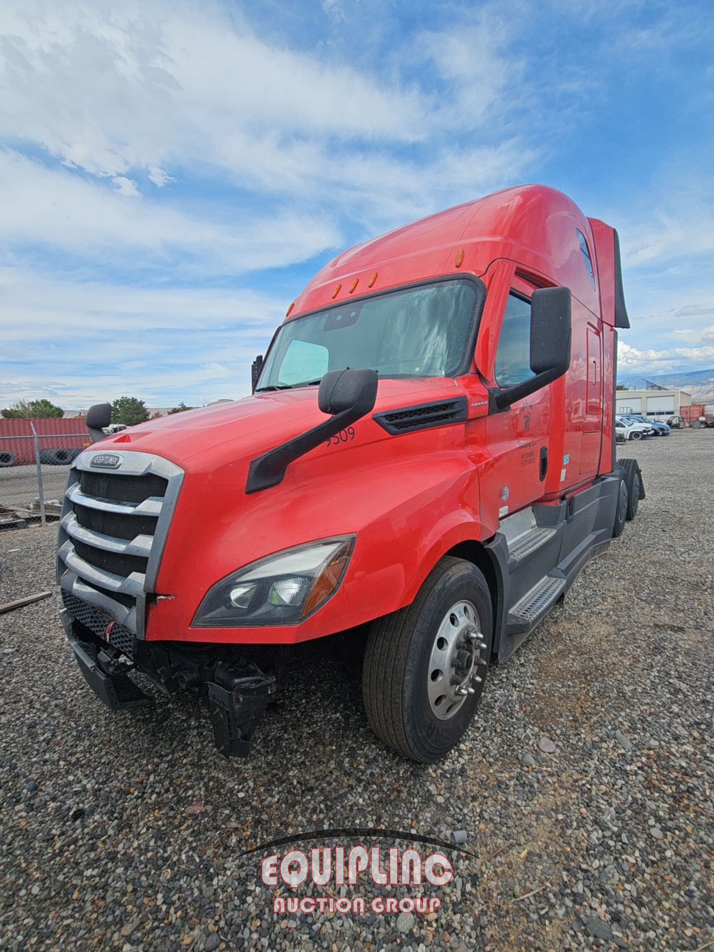 Photo of 2021 Freightliner CASCADIA