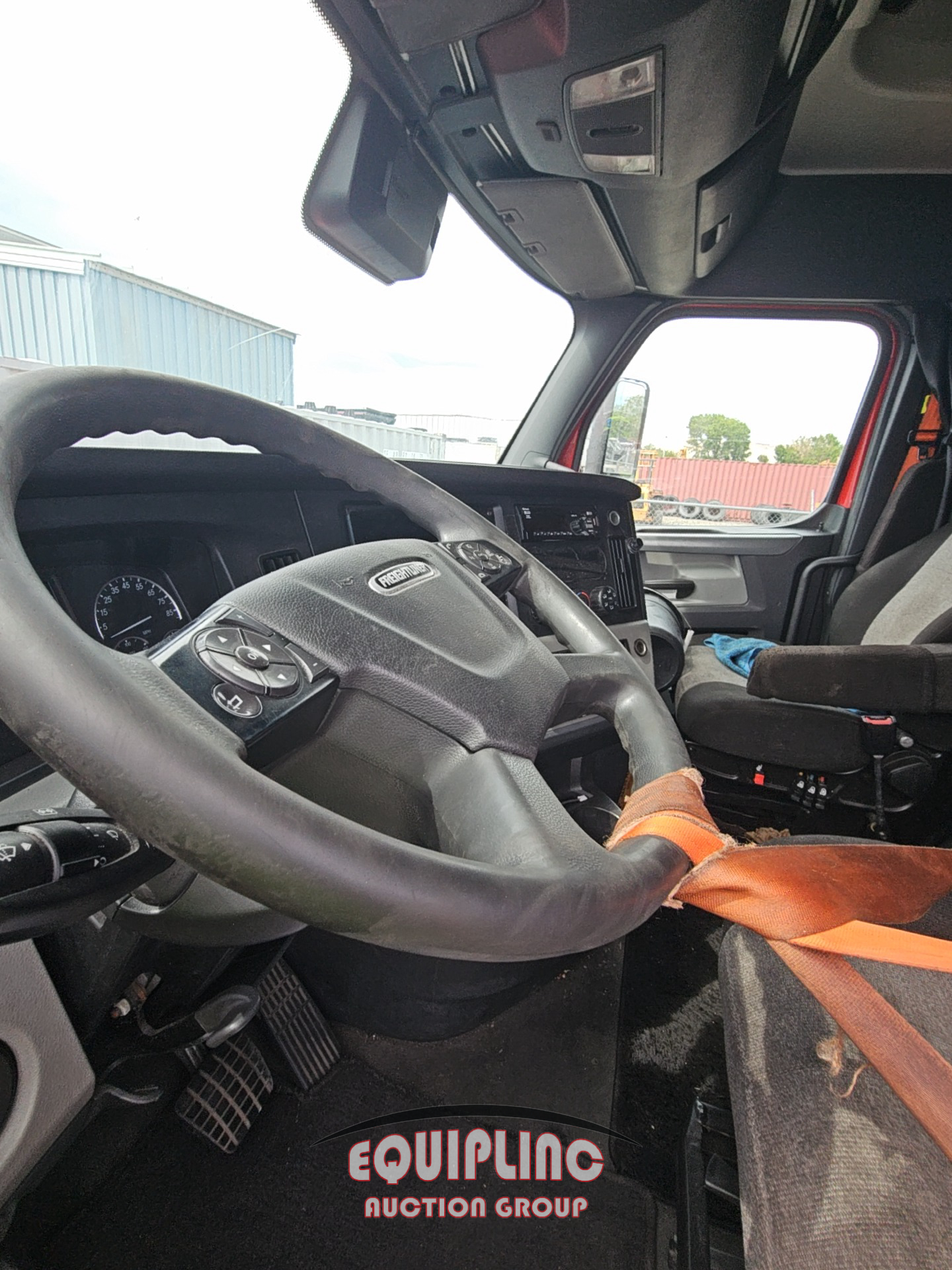 2021 Freightliner CASCADIA