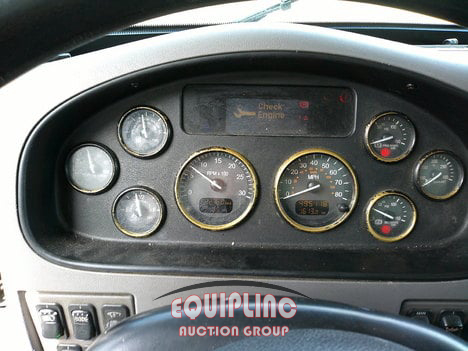 Peterbilt 337