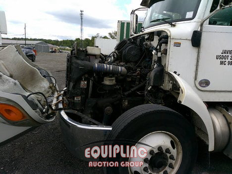 Peterbilt 337