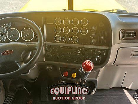 2014 Peterbilt 389