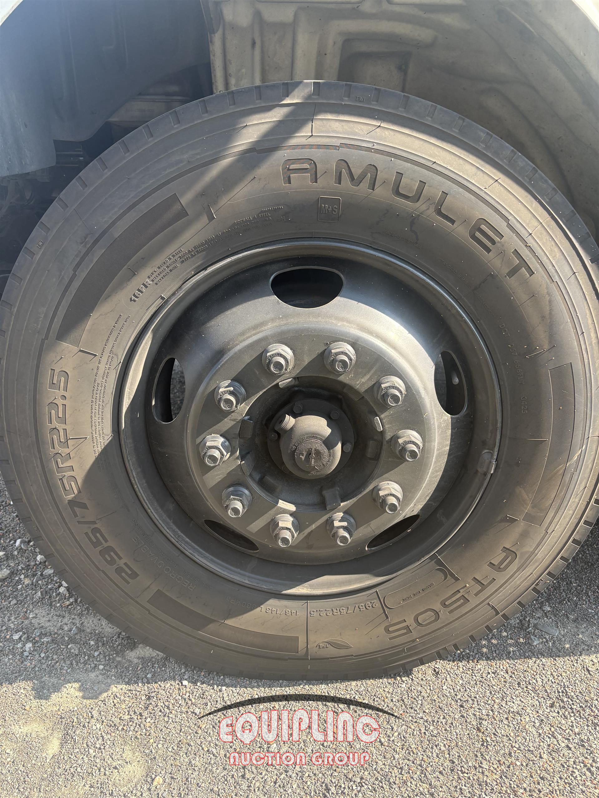 2019 Freightliner M2