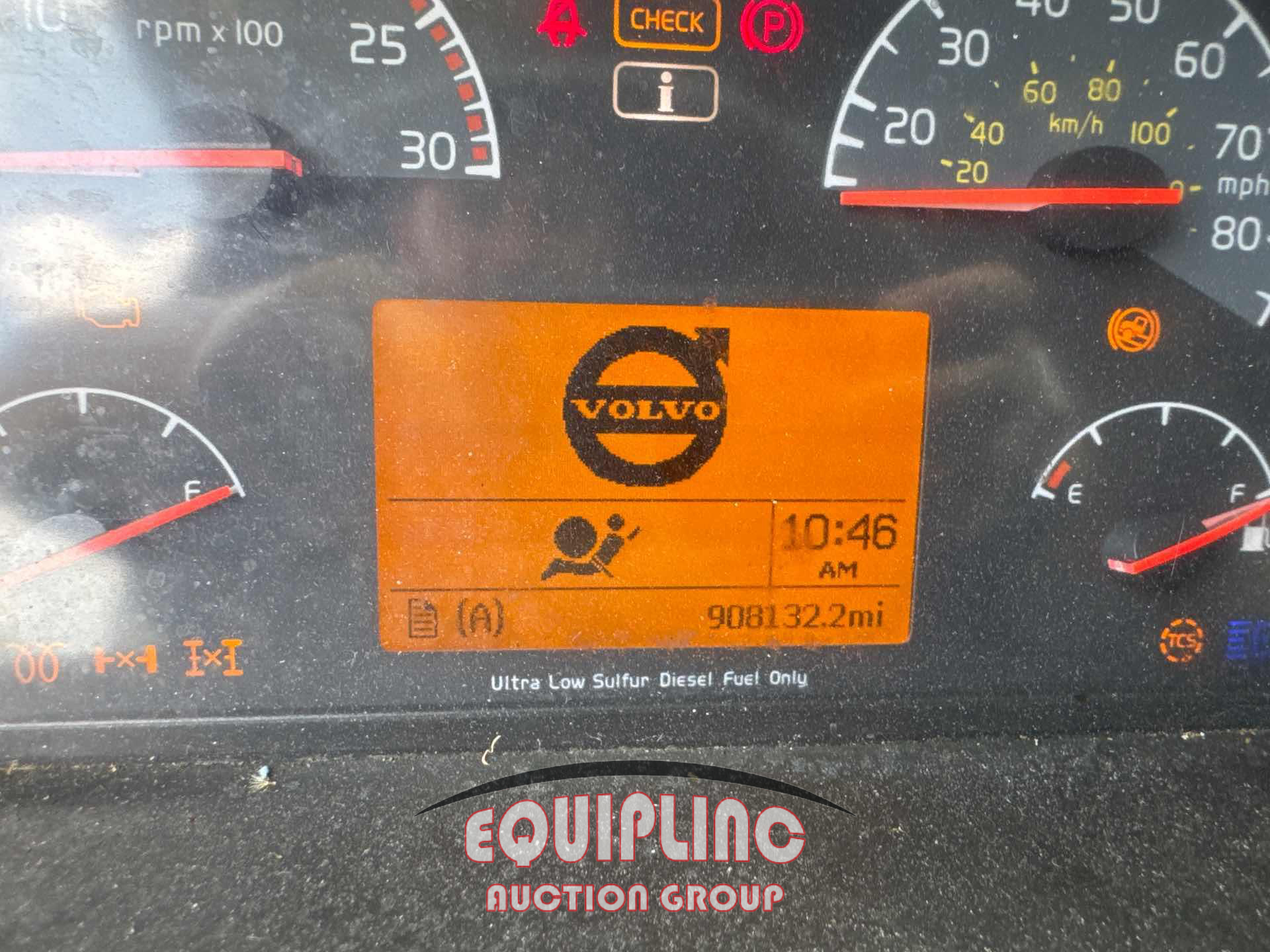 2015 Volvo VNL780