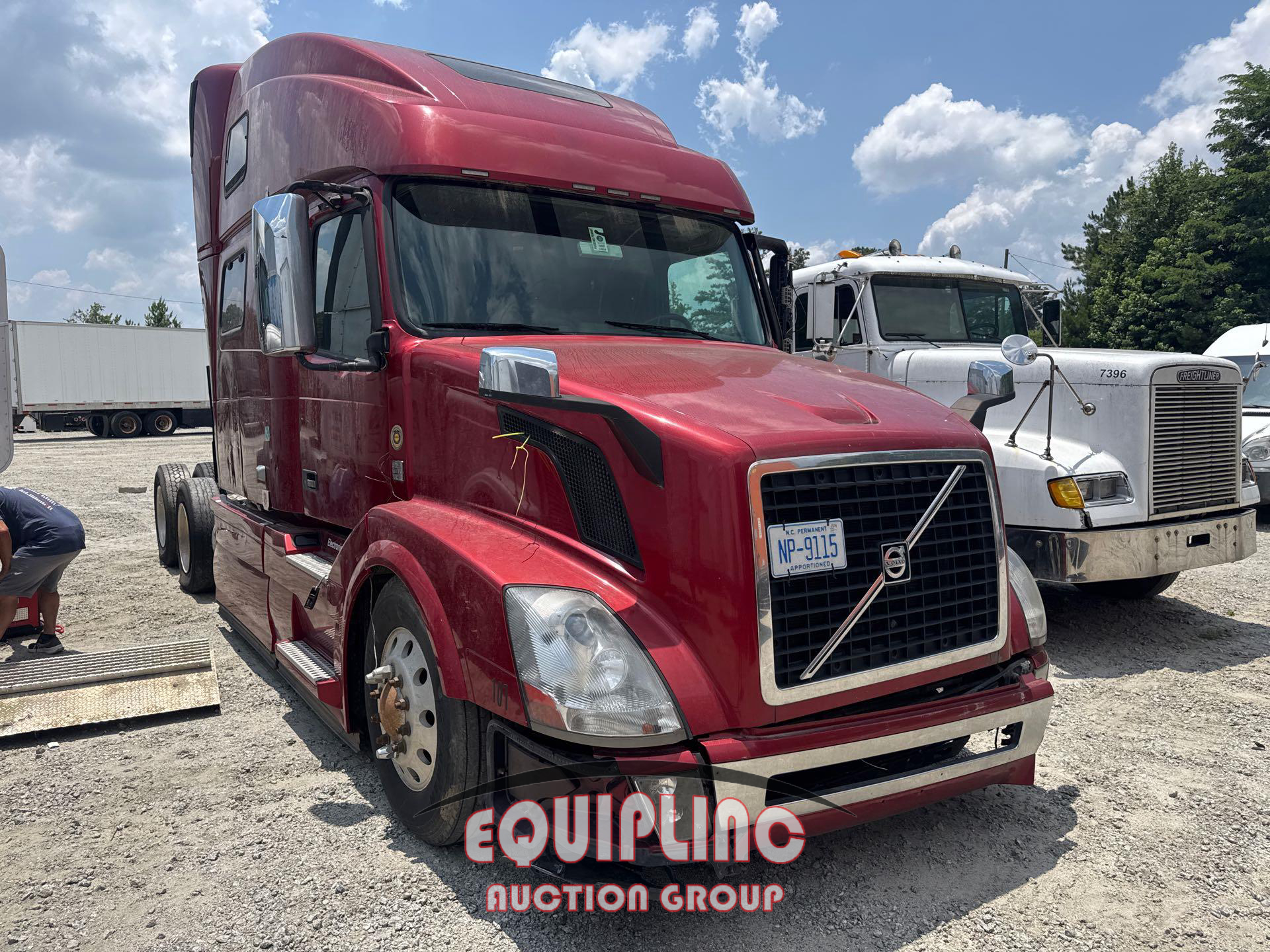 2015 Volvo VNL780