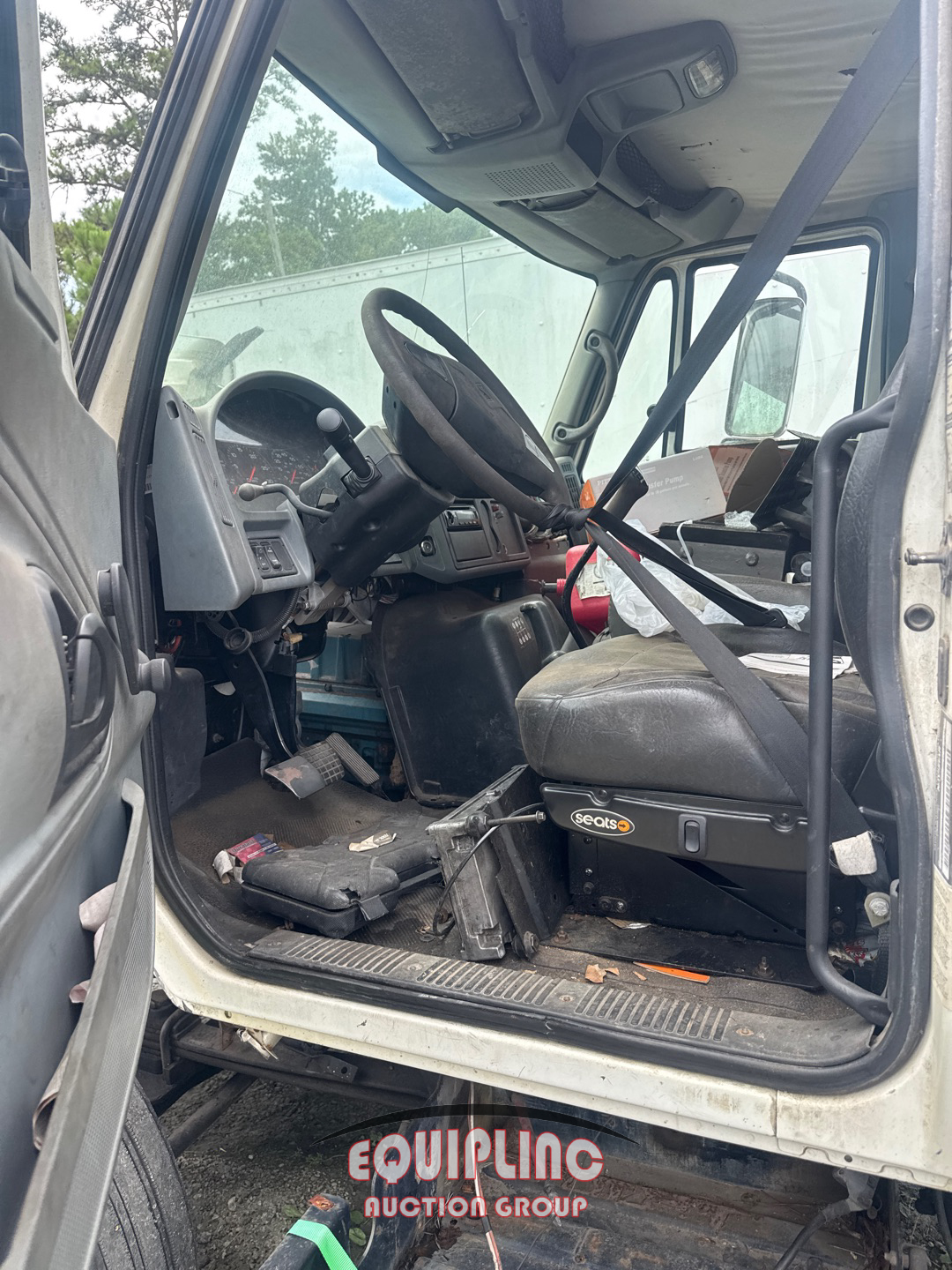 2002 International 4300