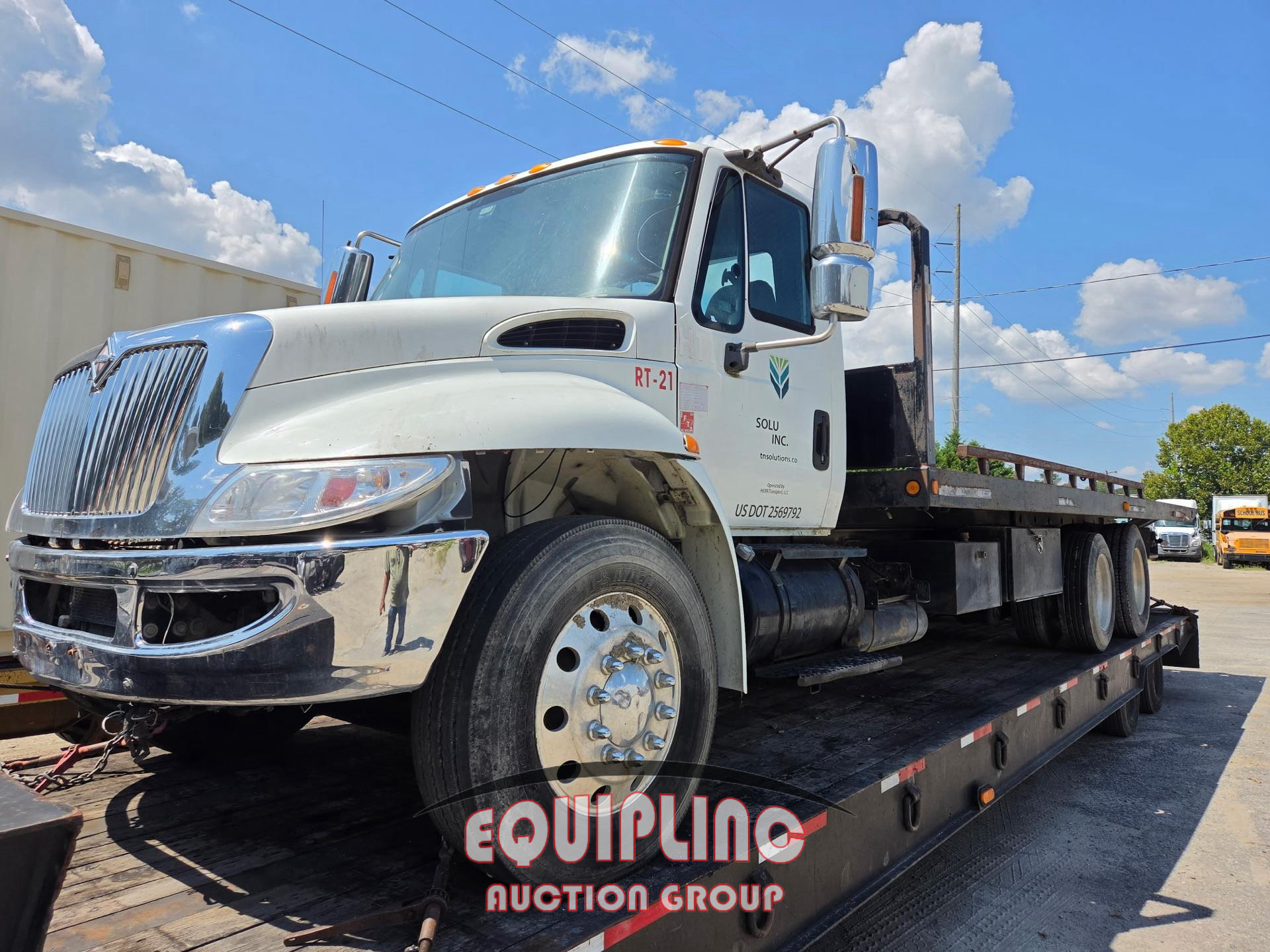 Photo of 2003 International 4400