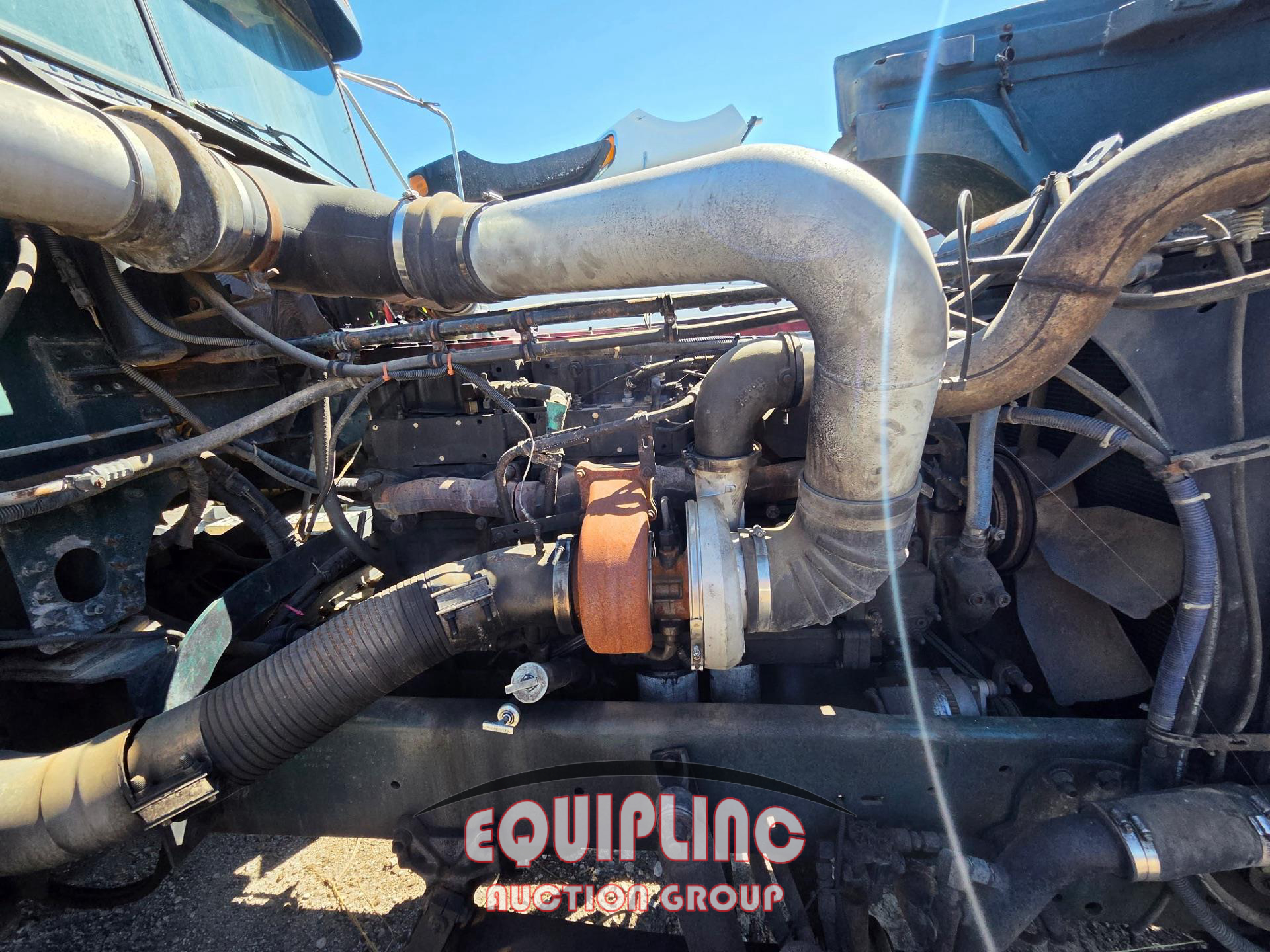 1999 Freightliner FLD132