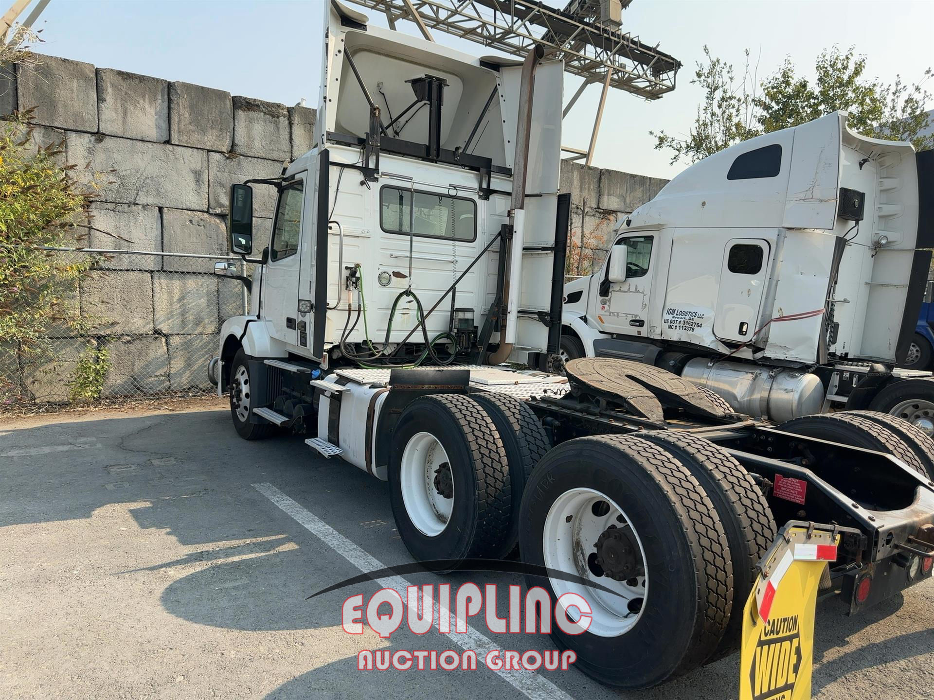 2016 Volvo VNL
