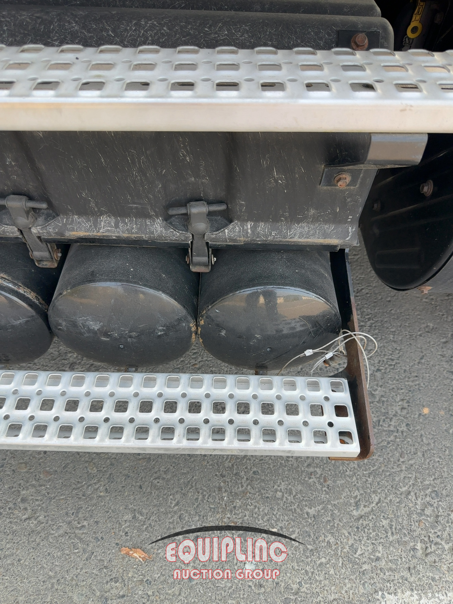 2016 Volvo VNL