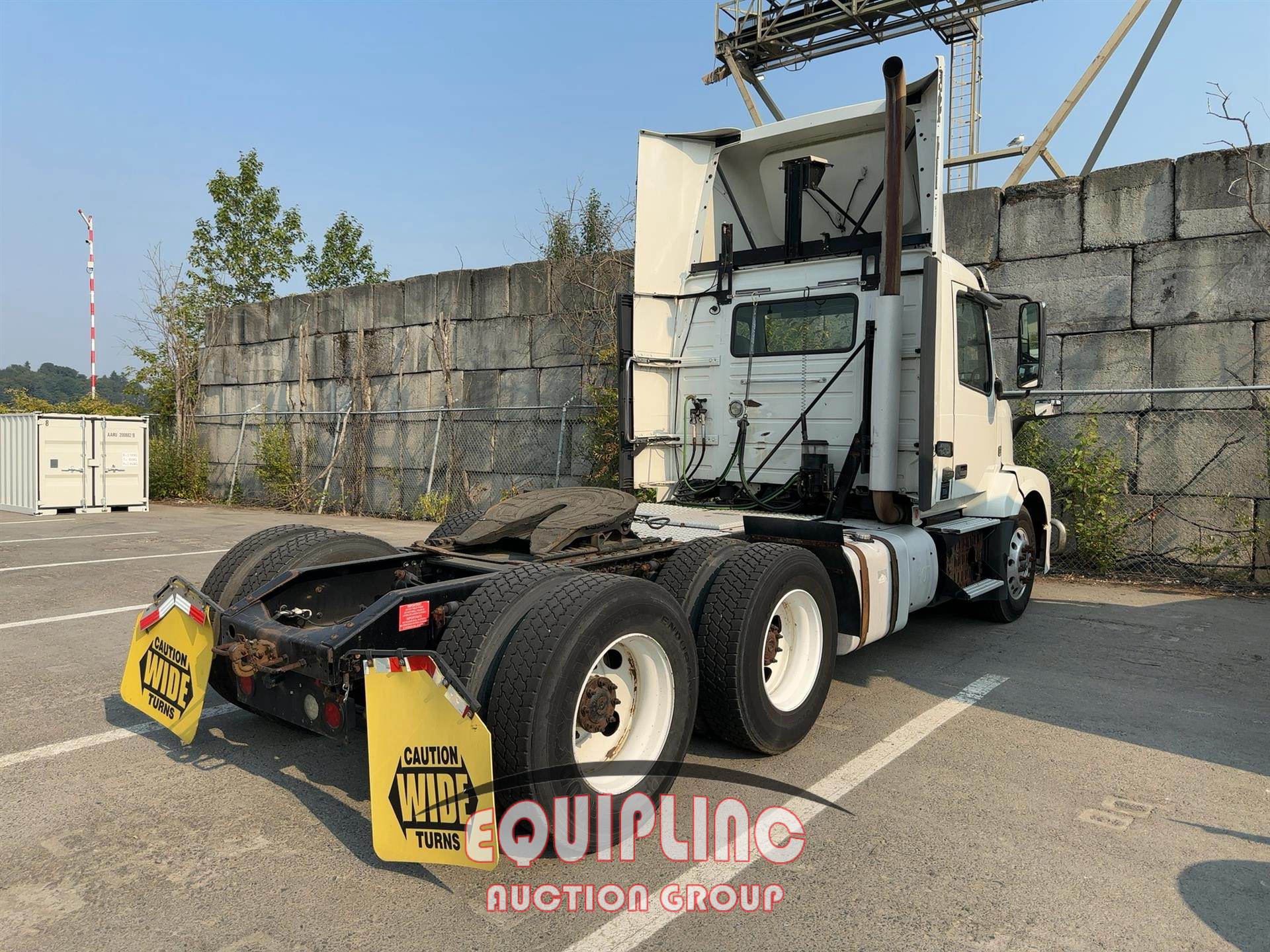 2016 Volvo VNL