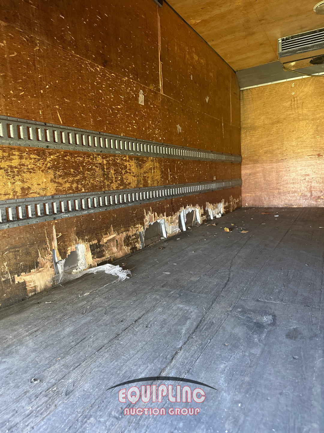 2015 Freightliner M2
