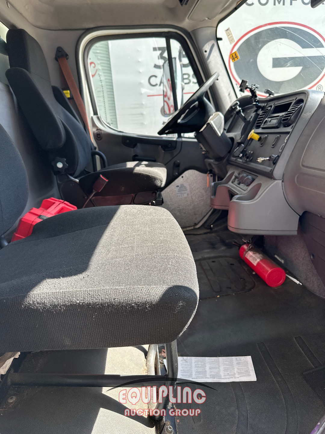 2015 Freightliner M2
