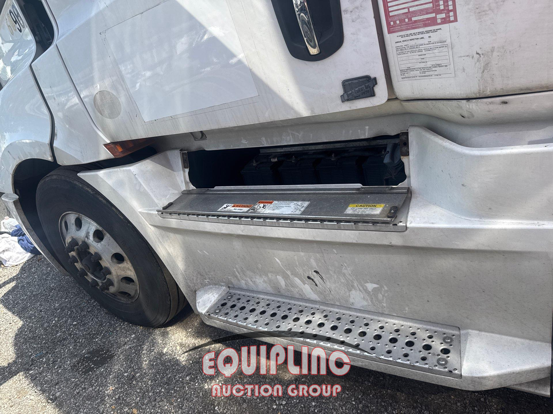 2019 Freightliner CASCADIA