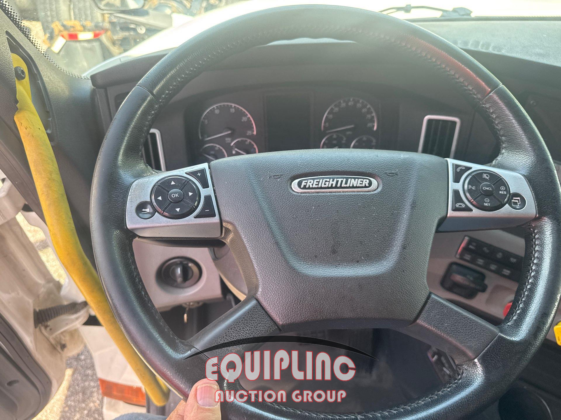 2019 Freightliner CASCADIA