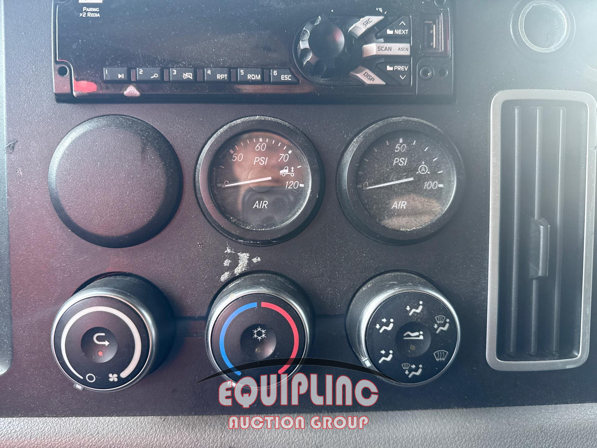 2019 Freightliner CASCADIA