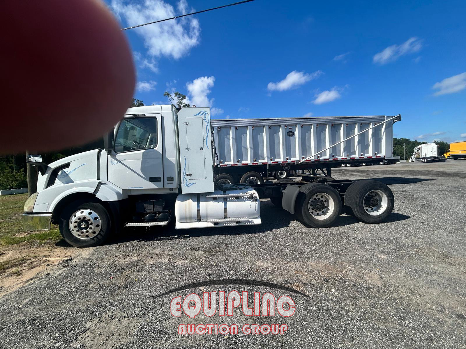 2014 Volvo VNL