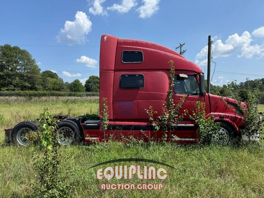 2006 Volvo VNL-64-T-780