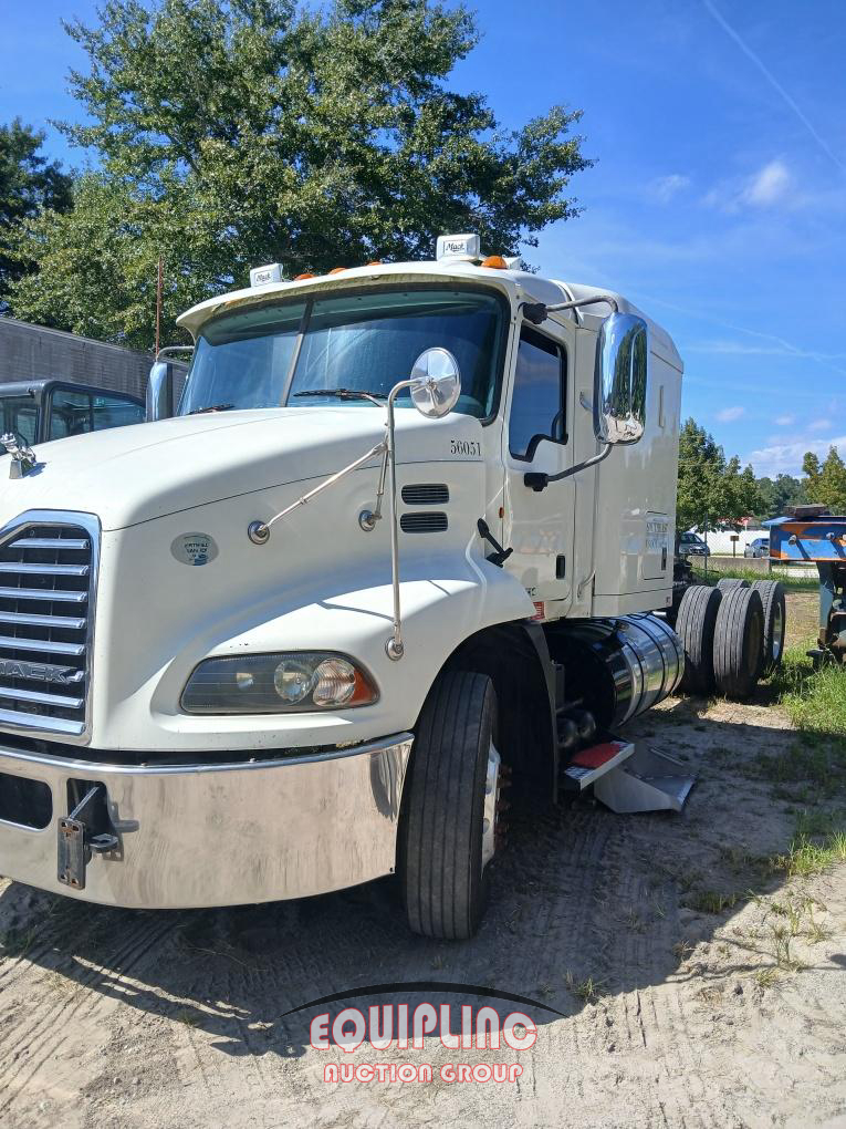 2014 Mack CXU613