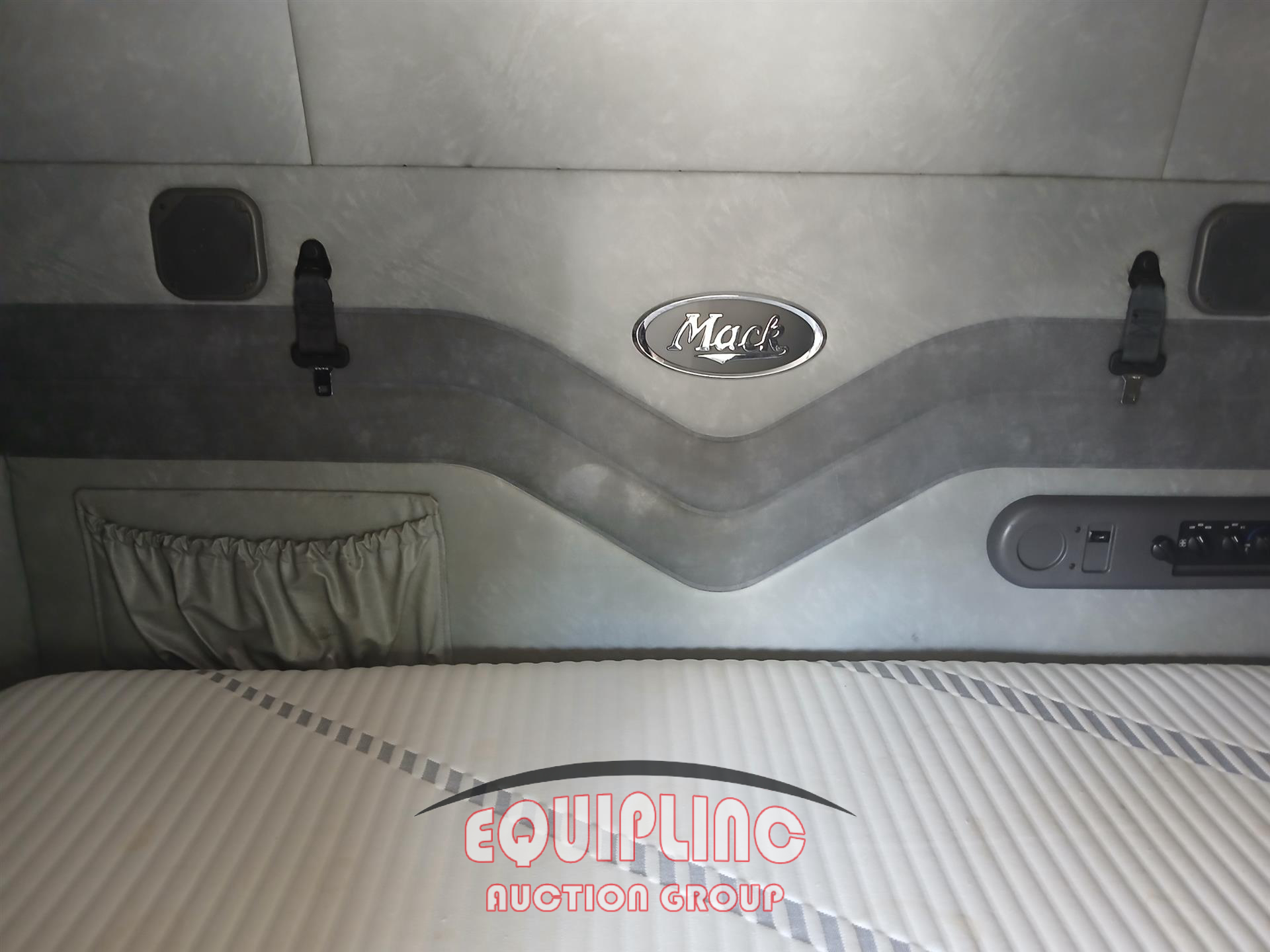 2014 Mack CXU613