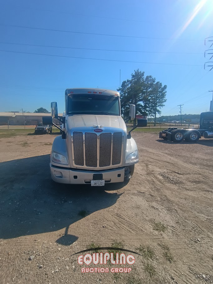 2019 Peterbilt 579