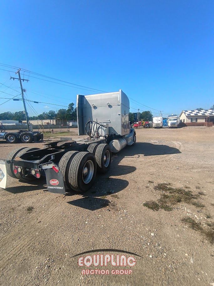 2019 Peterbilt 579