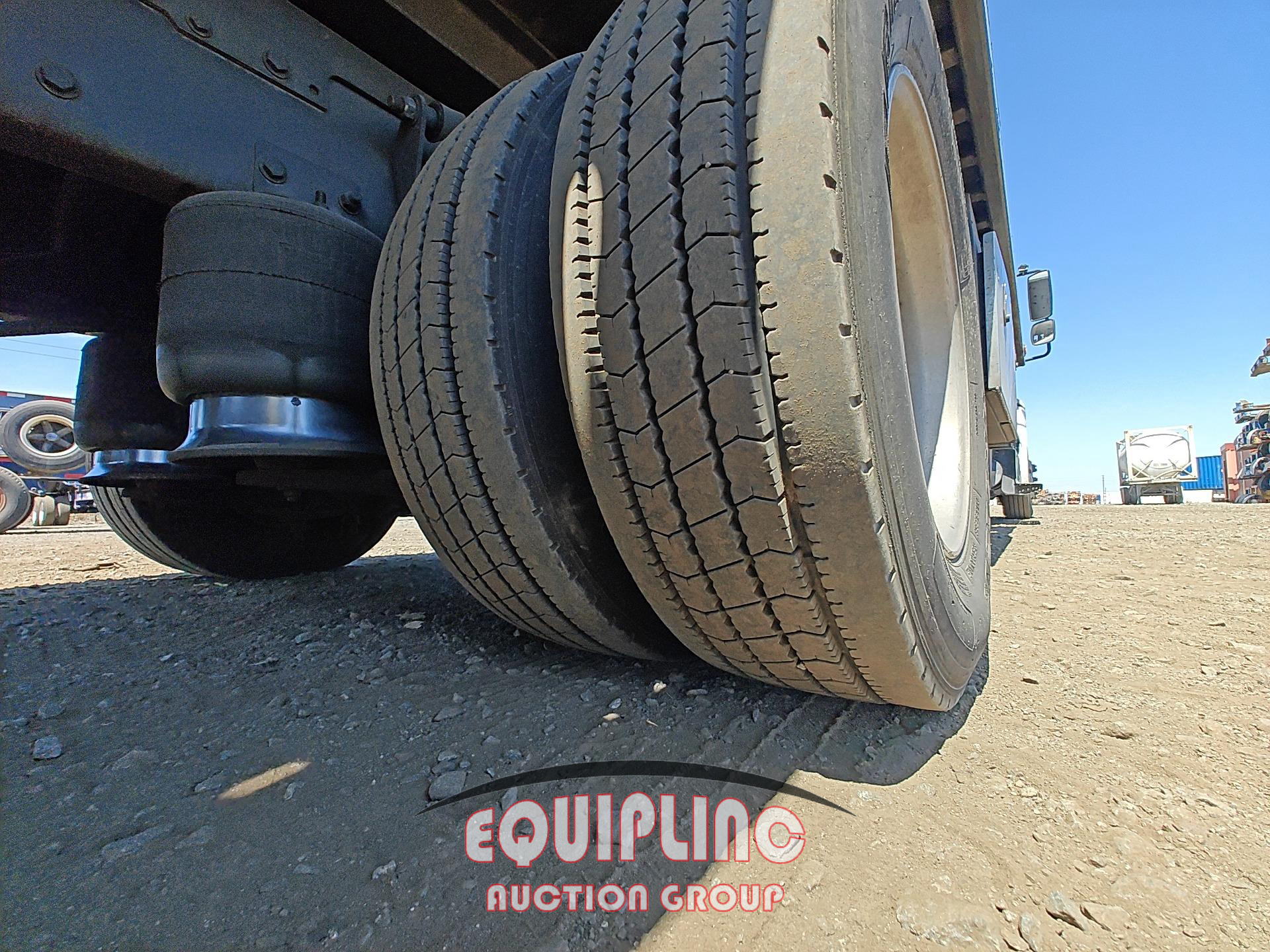 2013 Freightliner M2