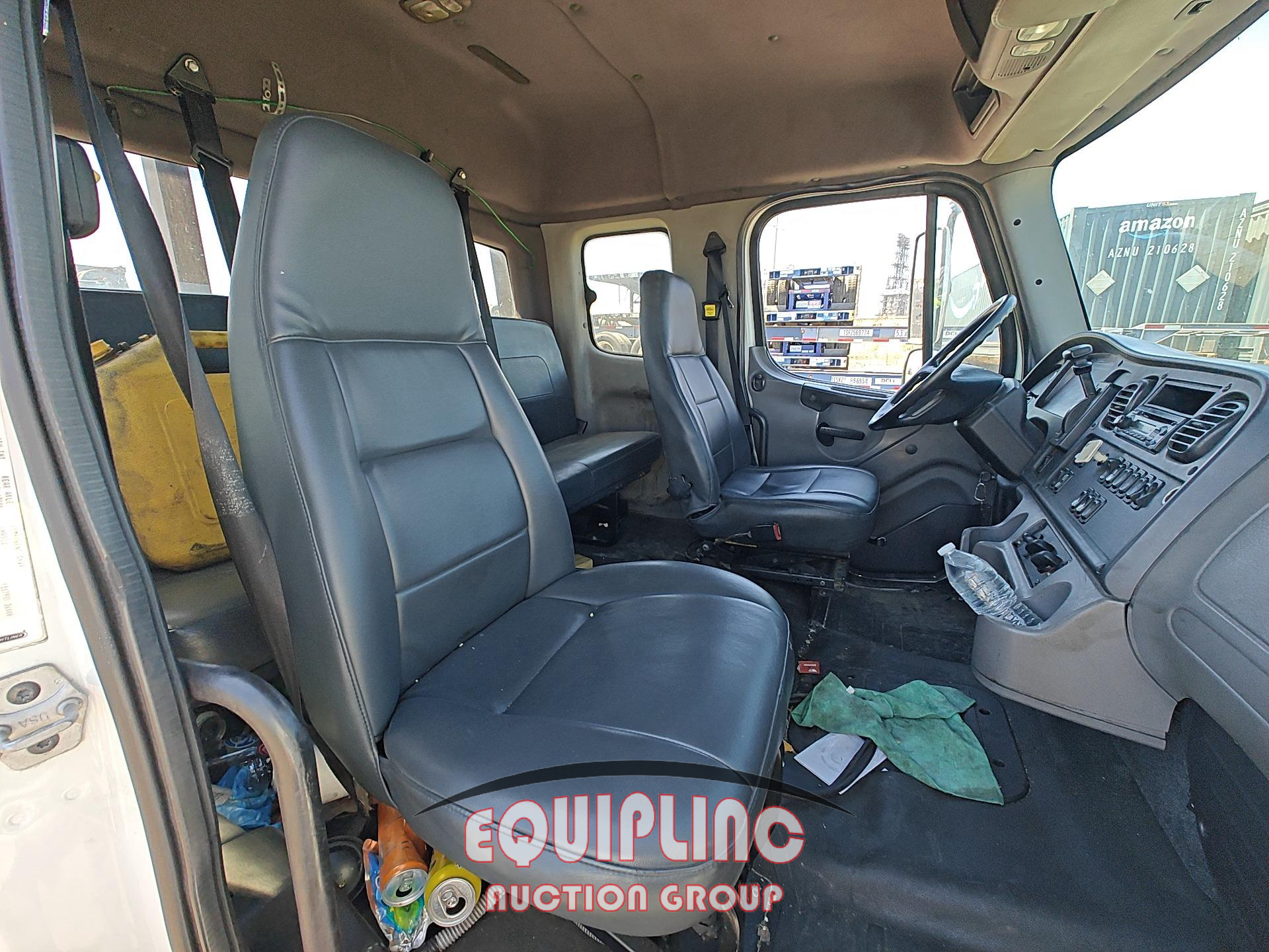 2013 Freightliner M2