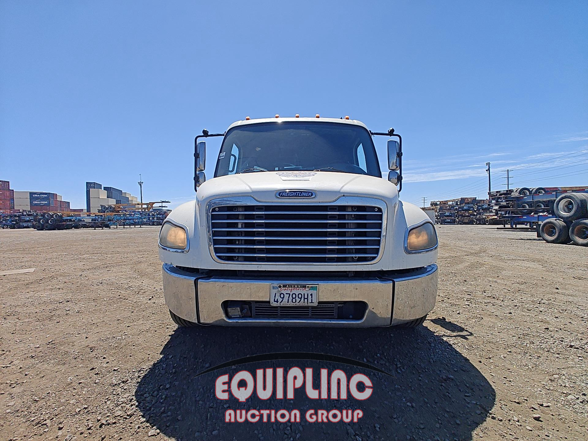 2013 Freightliner M2